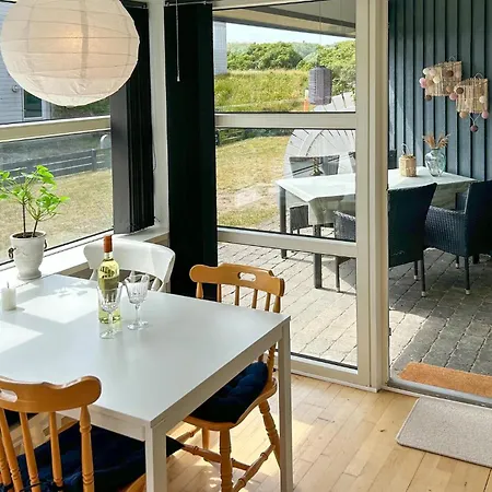 Daire 2 Bedroom Stunning In