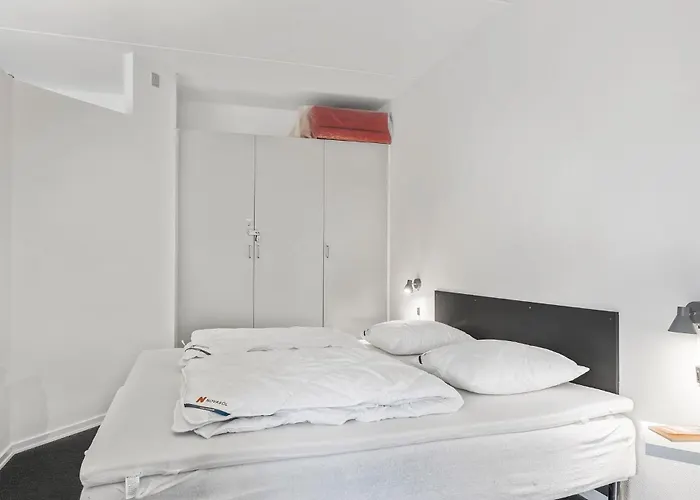 Daire 2 Bedroom Stunning In